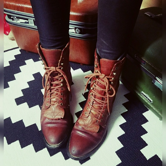 ariat ropers lace up